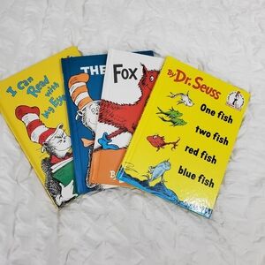 Set Of three (3) Dr. Seuss Iconic Books. NWT